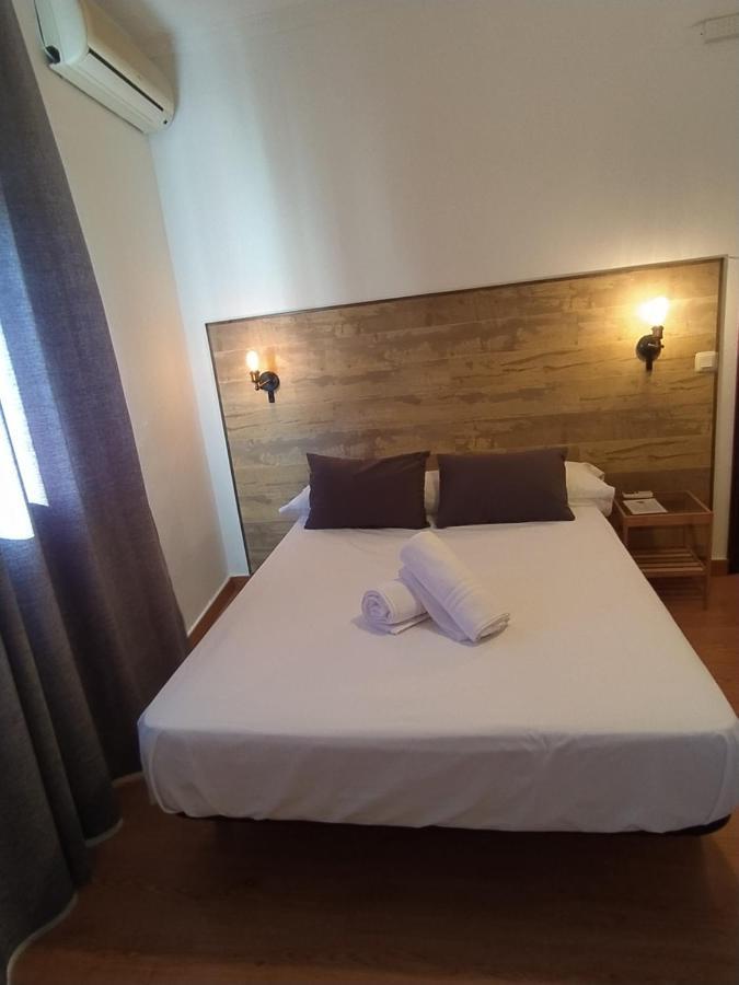 Hostal El Pinar Montecorto Exterior photo